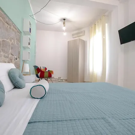 Bed & Breakfast Vico 10 *